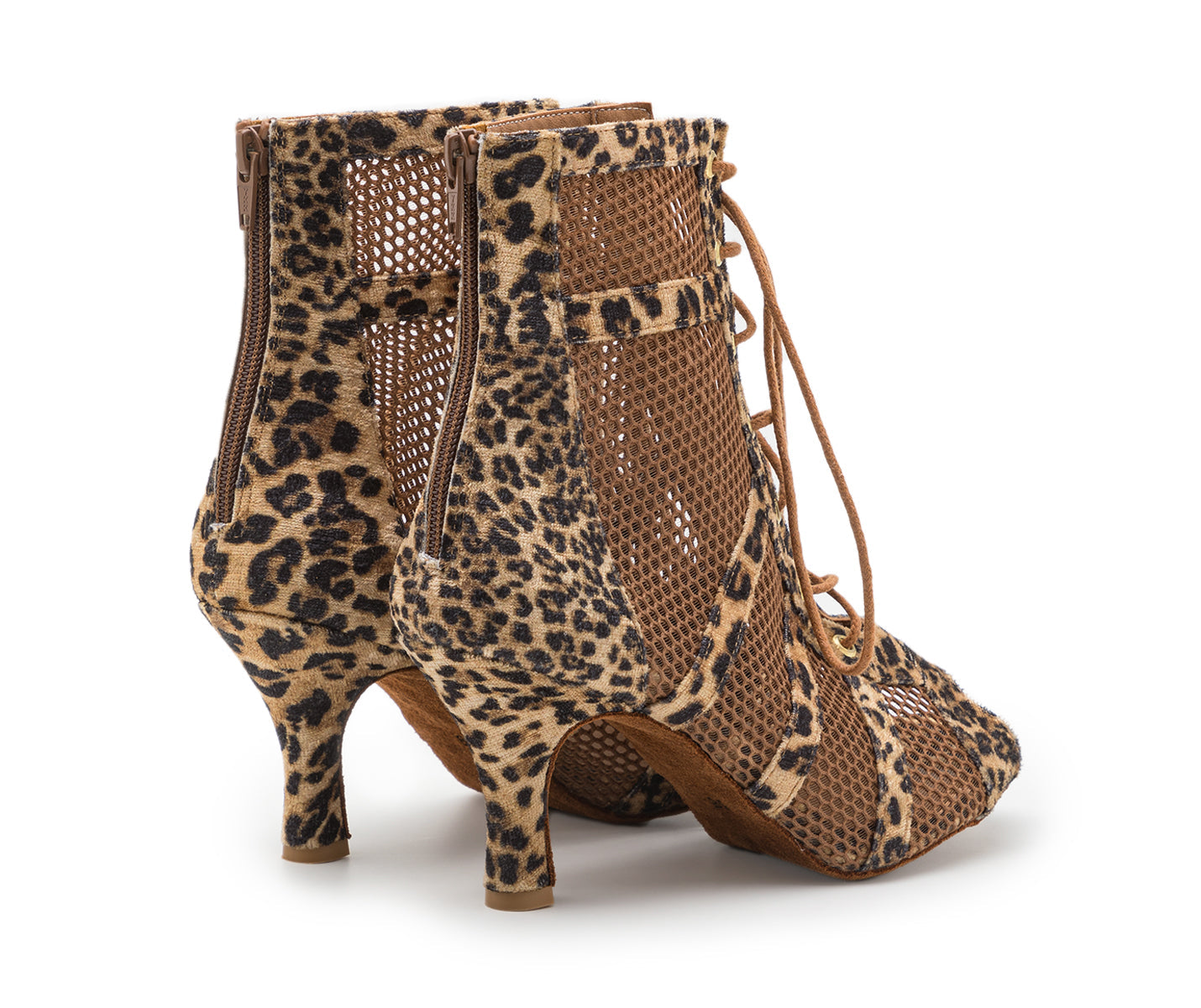 Magnet Aura Tanzschuhe in Leopard Wildleder