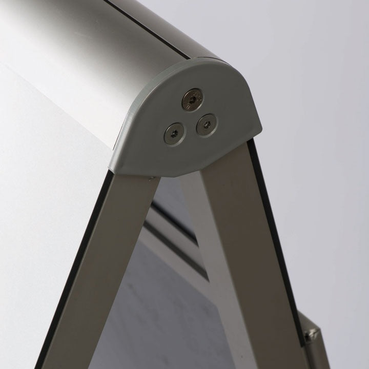 Kundenstopper Alu Classic mit Logoplatte, Outdoor