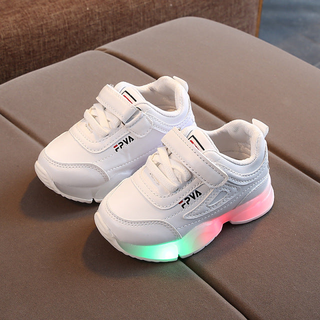 Kinderschuhe - Sneaker mit LED Licht - Turnschuhe für Jungen oder Mädchen